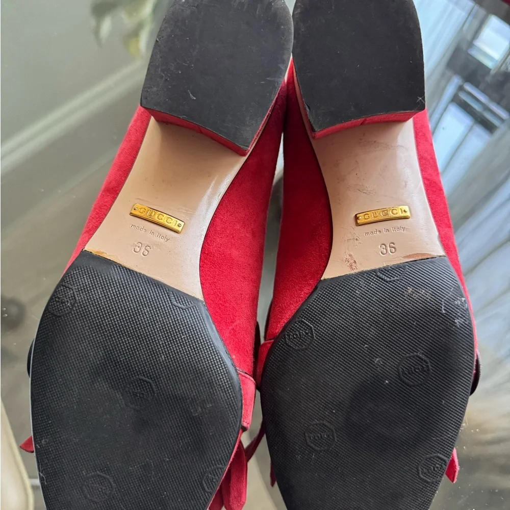 Gucci Women's Red Suede Loafers - Picture 4 of 6